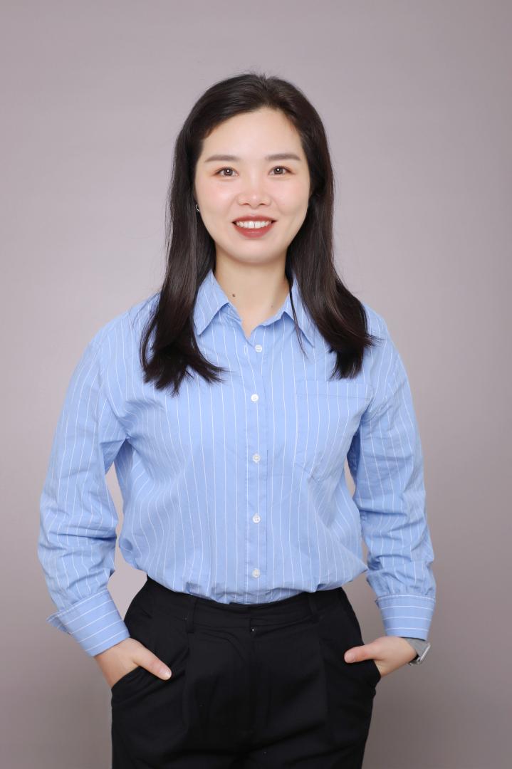 科研干事：刘煜凡